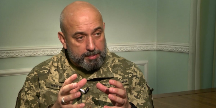 Проти опального генерала Кривоноса ДБР розпочало кримінальну справу за оборону аеропорта “Жуляни”