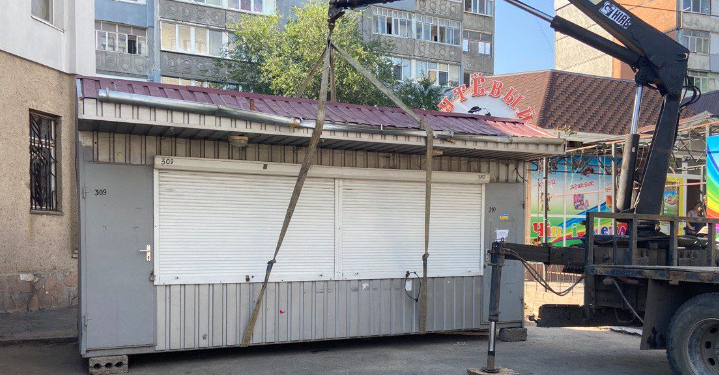 У Миколаєві продовжують зносити самовільні МАФи