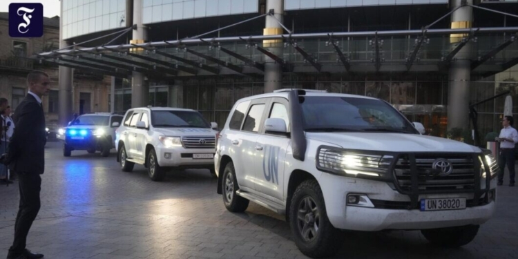 Місія МАГАТЕ стоятиме у черзі на блокпостах – так окупанти карають за рішення місії їхати на ЗАЕС через легальну територію