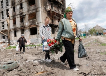 Жителі Маріуполя починають отримувати від росіян СМС-повідомлення про мобілізацію 