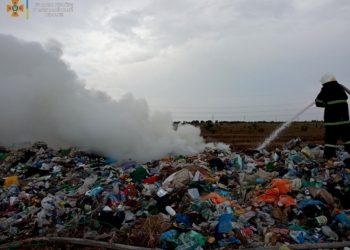 Велика пожежа біля Чорноморки (ФОТО)