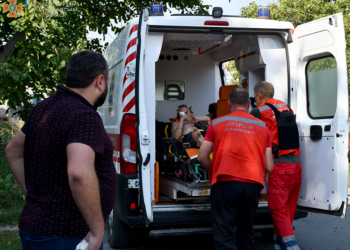 Кількість поранених внаслідок сьогоднішнього обстрілу в Миколаєві зросла до 24 (ФОТО, ВІДЕО)