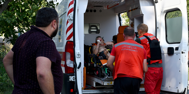 Кількість поранених внаслідок сьогоднішнього обстрілу в Миколаєві зросла до 24 (ФОТО, ВІДЕО)