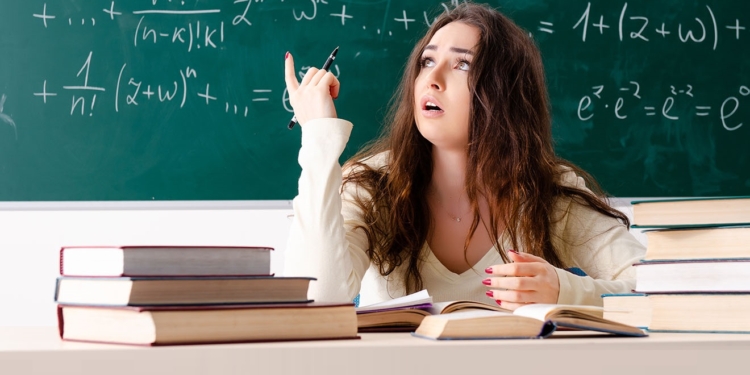 За кордон виїхали 22 тисячі вчителів з України