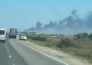 На кримські військовій авіабазі потужні вибухи. Звідси злітали літаки, які наносили ракетні удари по Миколаєву (ВІДЕО)