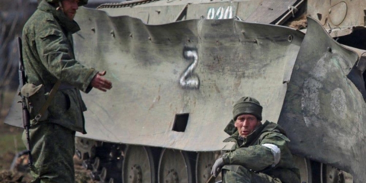 Понад половини чоловіків в “ЛНР” вже мобілізовані окупантами. Верещук їм радить складати зброю