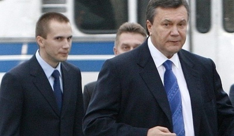 Понад 300 мільйонів з банку Януковича-молодшего передали ЗСУ