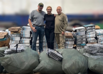 Команда Ганни Замазєєвої передала для військових комплекти спецформи та тактичне взуття (ФОТО, ВІДЕО)