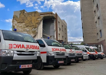 Миколаїв отримав від благодійників 3 «швидких допомоги» (ФОТО)