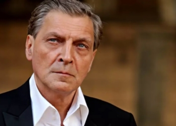 Петиція щодо заборони надання українського громадянства російському журналісту Нєвзорову набрала необхідну кількість голосів