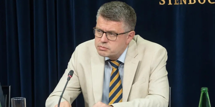 З 19 вересня Естонія закриває свій кордон для росіян з шенгенськими візами. Те ж саме зроблять Латвія, Литва та Польща