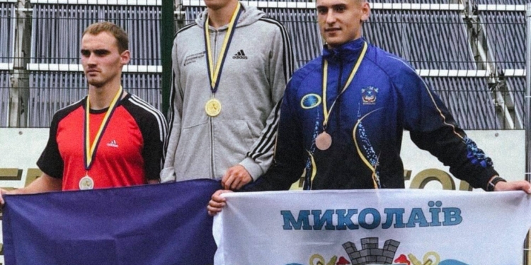 Миколаївський легкоатлет здобув на чемпіонаті України дві нагороди