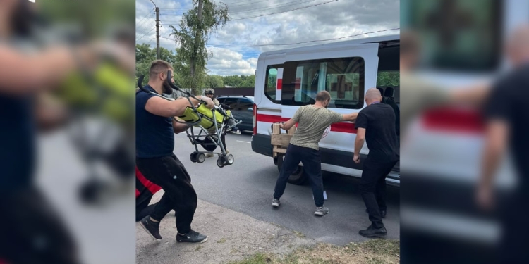 В Чернігові на виставці боєприпасів пролунав вибух – троє дітей поранено (ФОТО)