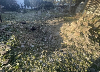 Росіяни знов потужно обстріляли Миколаїв вночі, постраждали житлові будинки та заклади цивільної інфраструктури – мер