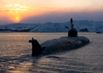 Біля берегів Італії помічено атомний підводний човен російського флоту