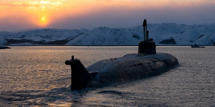 Біля берегів Італії помічено атомний підводний човен російського флоту