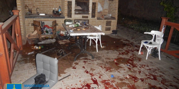 Мешканець Миколаєва постане перед судом за вбивство гранатою одного знайомого і важке поранення іншого