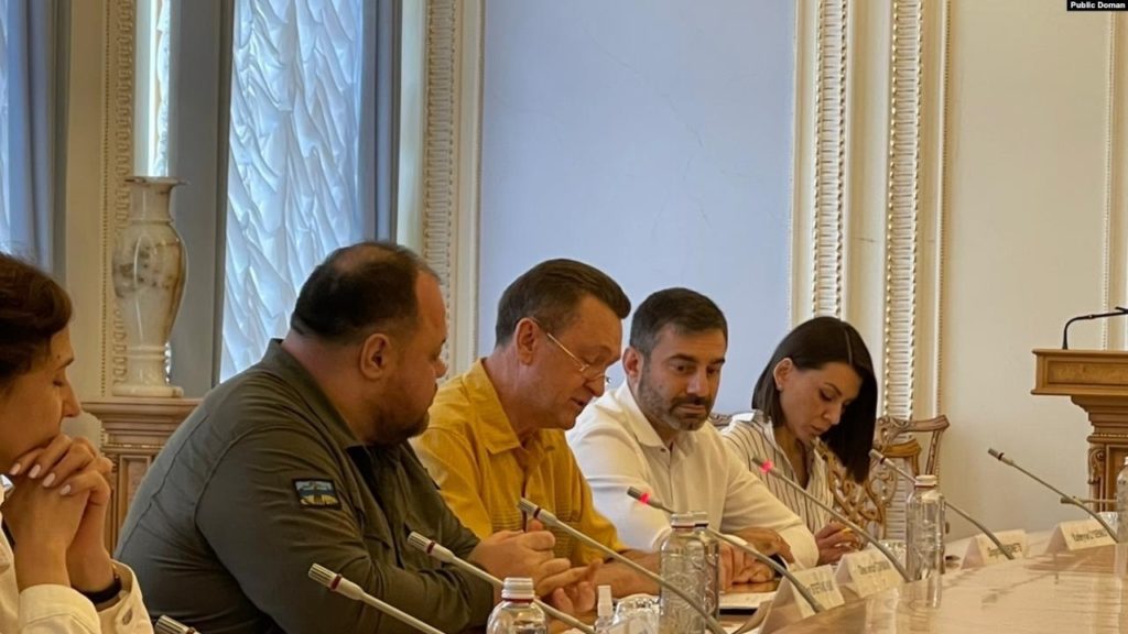 "У нас найбільше запитань до ООН. Ми бачимо, що вона практично прирівнює жертву та нападника", - омбудсмен Дмитро Лубінець 1