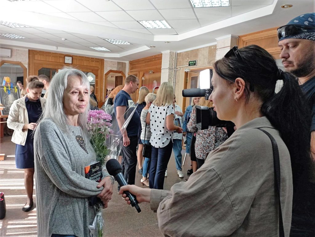 «Ловець снів»: в Миколаєві відкрилась виставка миколаївської художниці Любові Ніколаєвої (ФОТО) 3