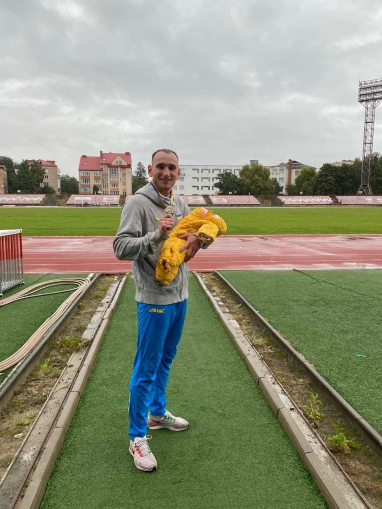 На чемпіонаті України з легкої атлетики миколаївські спортсмени здобули три нагороди (ФОТО) 4