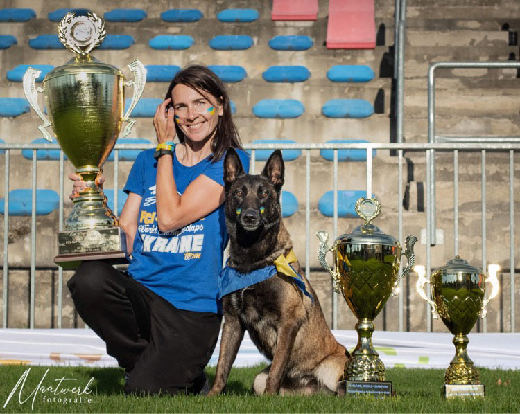 Українка зі своєю собакою стала чемпіонкою світу з дресирування (ФОТО)