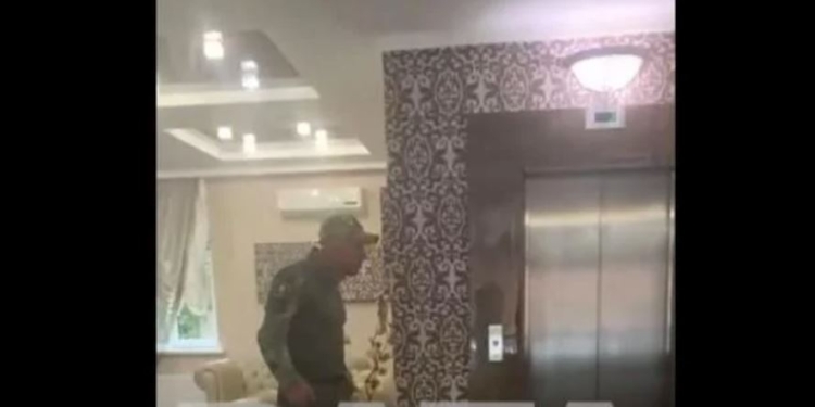 Все вам повернеться. У Воронежі “вагнерівець” після Донбасу влаштував розбірки з росгвардійцями. Красномовне (ВІДЕО)