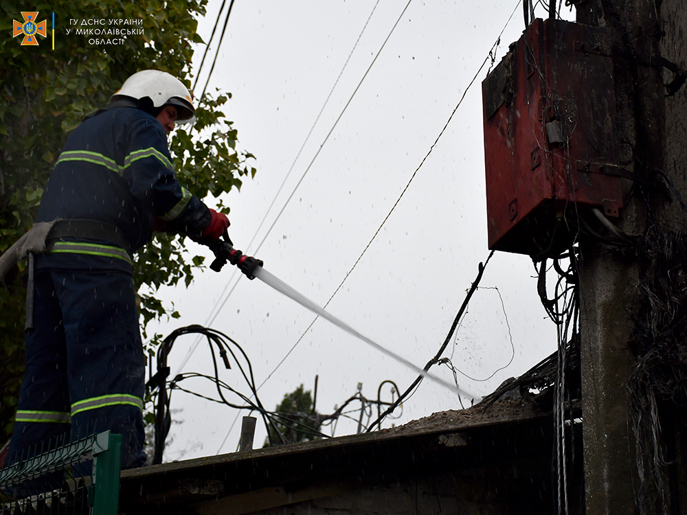 З 5 пожеж на Миколаївщині за добу дві спалахнули через російські обстріли (ФОТО) 5
