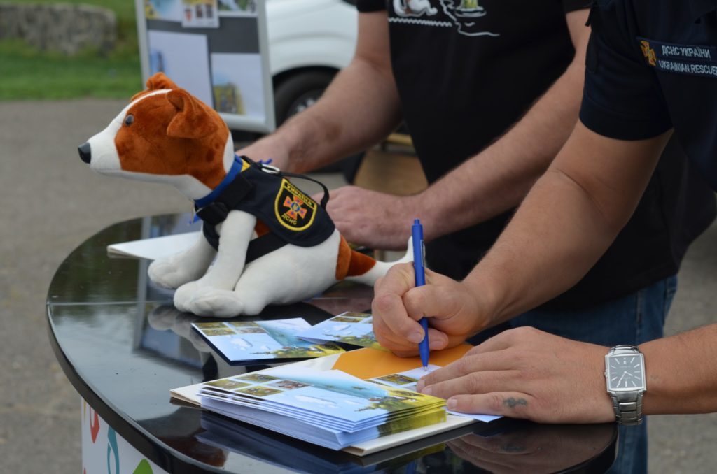 В Миколаєві відбулося спецпогашення марки, присвяченої псу Патрону (ФОТО) 5