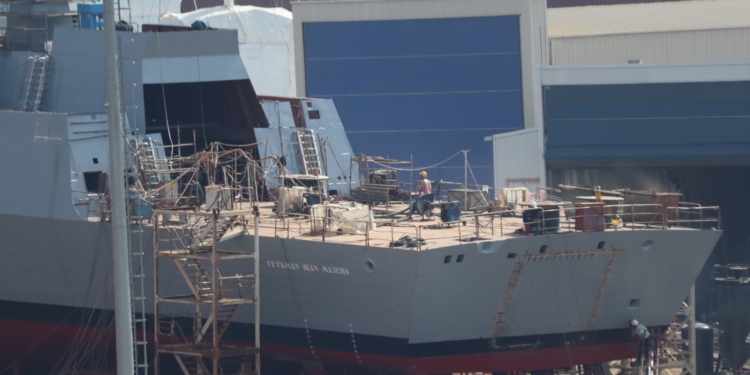 ЗМІ показали, як виглядає перший український корвет класу «Ада» «Гетьман Іван Мазепа», який будується в Стамбулі (ФОТО)