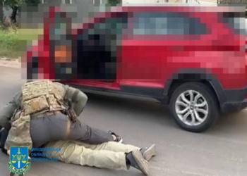 В Миколаєві затримали шпигуна рф – фіксував позиції ЗСУ на півдні України і передава ворогу (ФОТО, ВІДЕО)