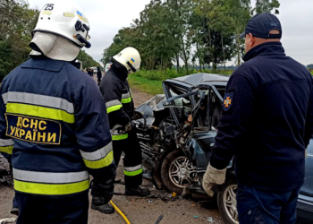 ДТП на Миколаївщині: одна людина загинула, одна потрапила до лікарні (ФОТО)