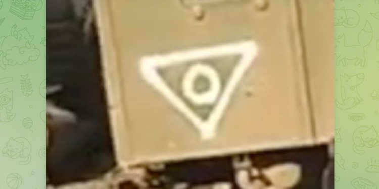 Три дні в Маріуполі фіксують рух ворожої техніки з символікою “Дарів смерті”. Чим ще страшний 3-й армійський корпус рф (ФОТО, ВІДЕО) 