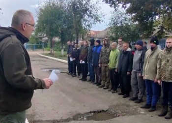 РосЗМІ стверджують, що українські полонені з Оленівки нібито хочуть вступити в козачий батальйон “ДНР”