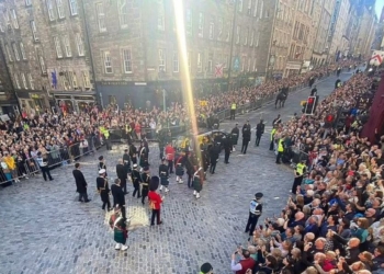  Під час прощання з королевою Єлизаветою II у Лондоні, Единбурзі та Віндзорі спостерігалися містичні явища (ФОТО)