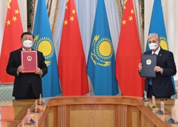 Сі Цзіньпін заявив, що Китай готовий бути гарантом безпеки Казахстану. Перші результати історичного візиту