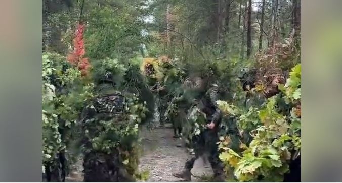 На полювання за орками вийшли лісовики, – в ЗСУ показали маскування 80-го рівня (ВІДЕО)