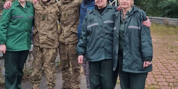 Ще один обмін – з полону повернулись 6 українців, серед них 4 морпіхів (ФОТО, ВІДЕО)