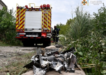 Через російські обстріли горіло в Варварівці (ФОТО, ВІДЕО)