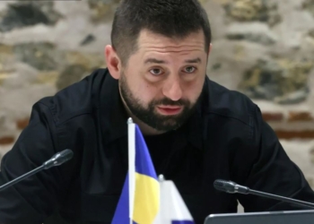 Депутатський цінник сильно знизився, рішення по МГЗ немає, але Дерипасці його не залишать, – Арахамія