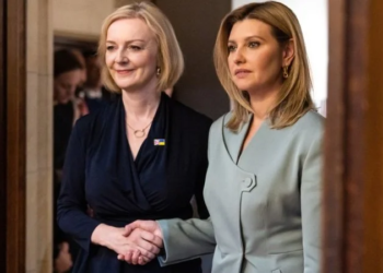 Олена Зеленська зустрілася в Нью-Йорку з прем’єркою Британії Ліз Трасс – вона пообіцяла бути “найбільшою подругою” (ФОТО)