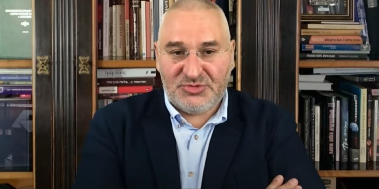 “Вроджений “коктейль” зі страху та алкоголізму”, – Фейгін про те, чому “основна маса мобілізованих слухняно йде до військкоматів”