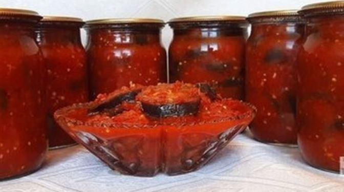 Готуємось до зими. Баклажани в томаті – готуємо, поки дешеві