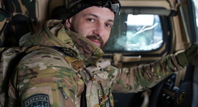 Поліція в Конча-Заспі затримала добробата Маймана. Хто він такий, і до чого тут “слуга” Тищенко (ФОТО, ВІДЕО)