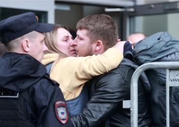 «Народна війна з НАТО». Пропагандисти рф отримали методички про те, як потрібно говорити про мобілізацію, щоб у росіян “виникла радість”