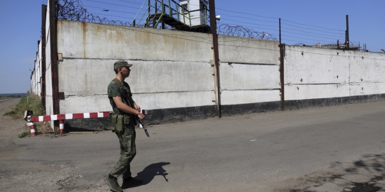 Полоненим в Оленівці покращили умови напередодні візиту місії ООН, – ГУР