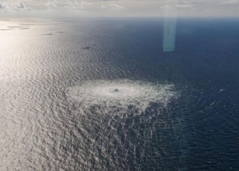 Підводні вибухи. Біля “Північного потоку” помітили кораблі ВМФ Росії – CNN