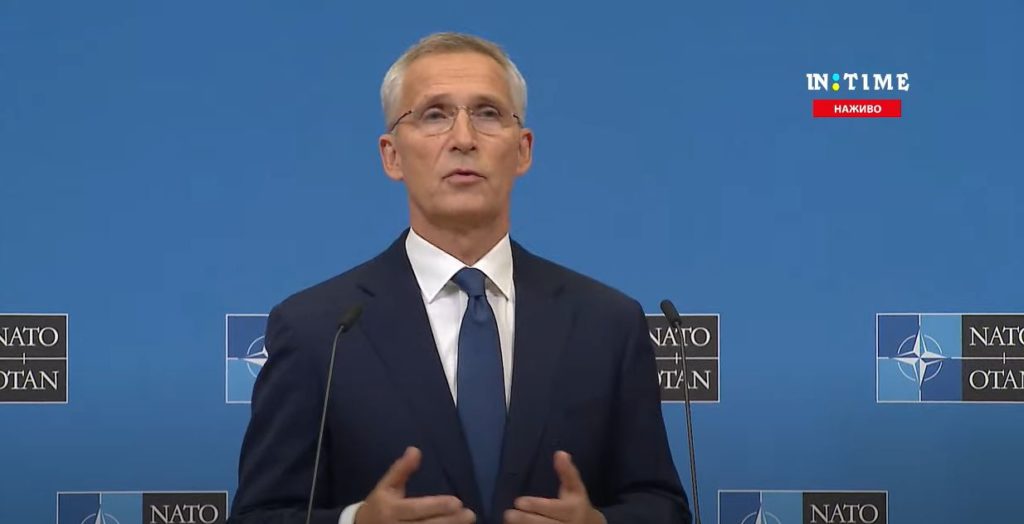 Столтенберг закликав країни НАТО готуватися до "довгого шляху" в Україні - наростити виробництво зброї 1