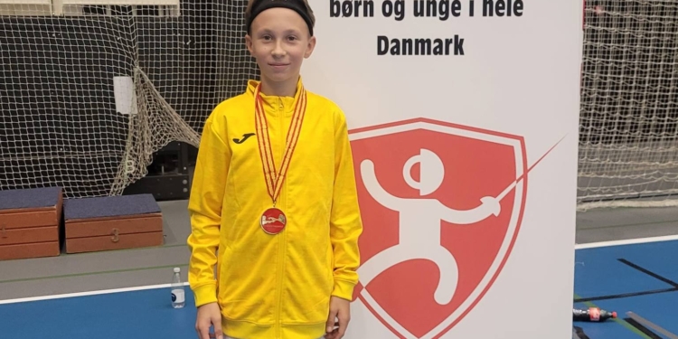 Юний фехтувальник з Миколаєва здобув «золото» відкритого чемпіонату Данії (ФОТО)