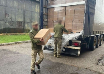 Українським військовим передали понад 2 млн.пачок сигарет, які вилучили в ході досудового розслідування кримінального провадження (ФОТО)