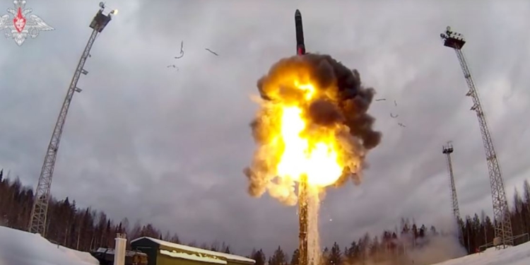 “Не треба-не треба-не треба”, або як Вашингтон шле Москві ядерні привіти